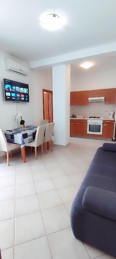 Apartments Burazer Šibenik Exterior foto